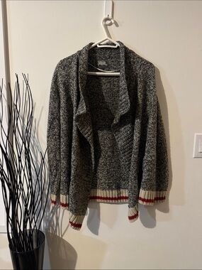 Roots Gray Marled Open Cardigan with Red & Cream Trim